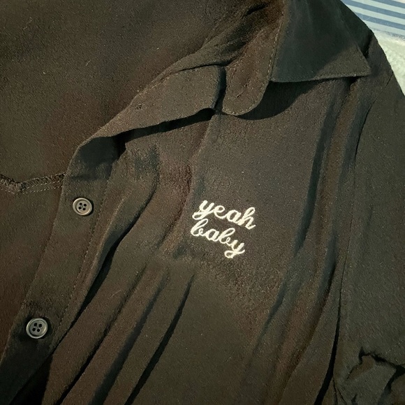 Short Sleeve Bowling Style Shirt - Picture 2 of 3